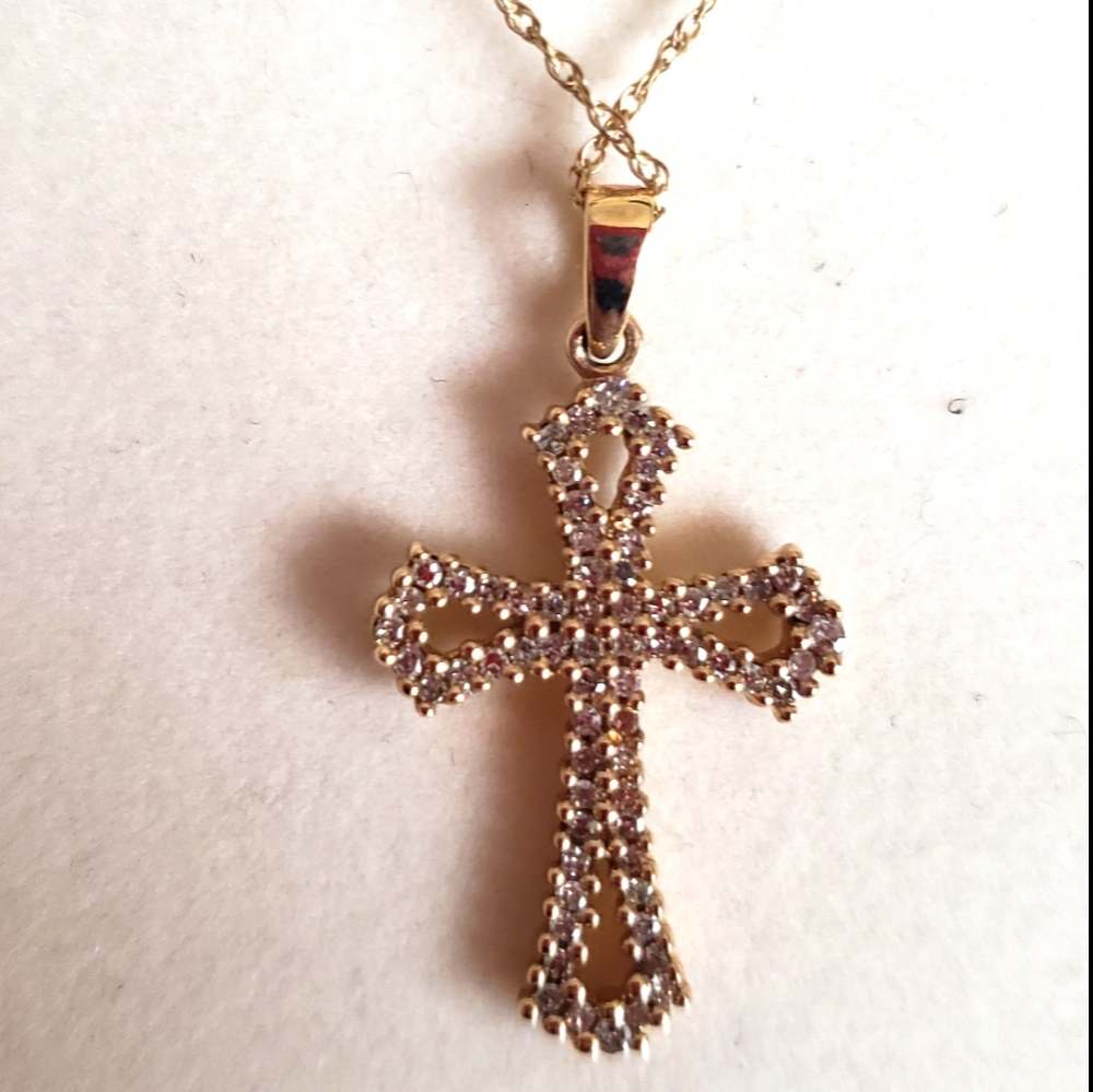 Peoples 10k gold cross necklace